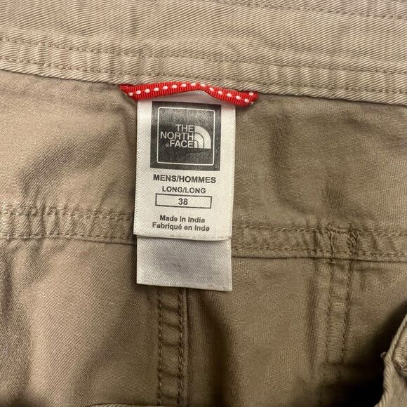 North Face Cargo Shorts 38 - Picture 3 of 12
